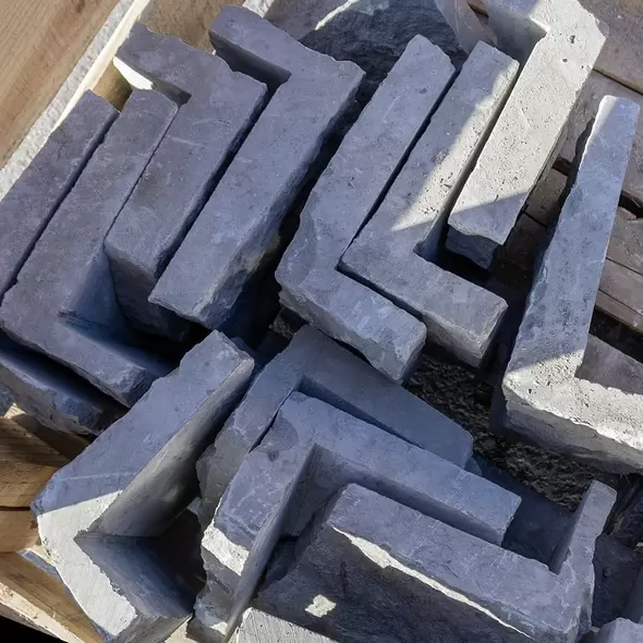 Essex Thin Corners Natural Stone