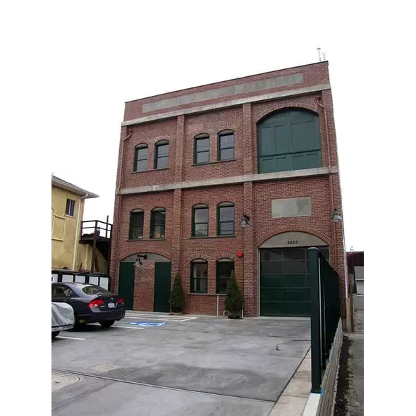 Tivoli Standard Solid Brick Standard