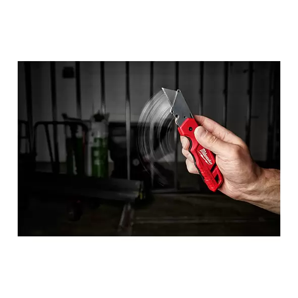 Fastback Folding Utility Knife | 48-22-1502