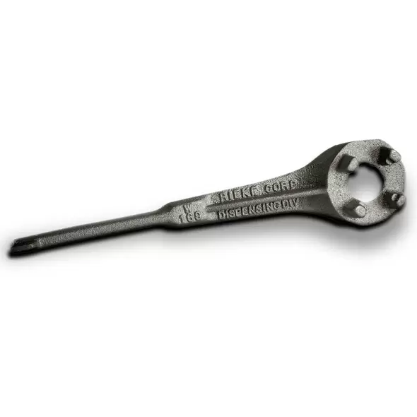 HEAVY 16 15 Gallon Wrench (55L)