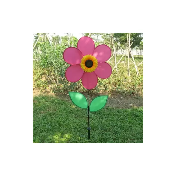Gardener Select 11.81x22 Pinwheel with Flower Fuchsia