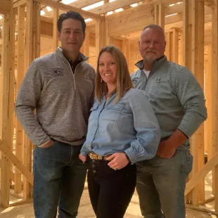 Larry Smith Builders, LLC logo