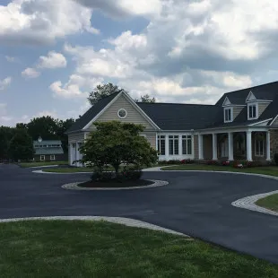 RDS Paving & Sealcoating INC. logo