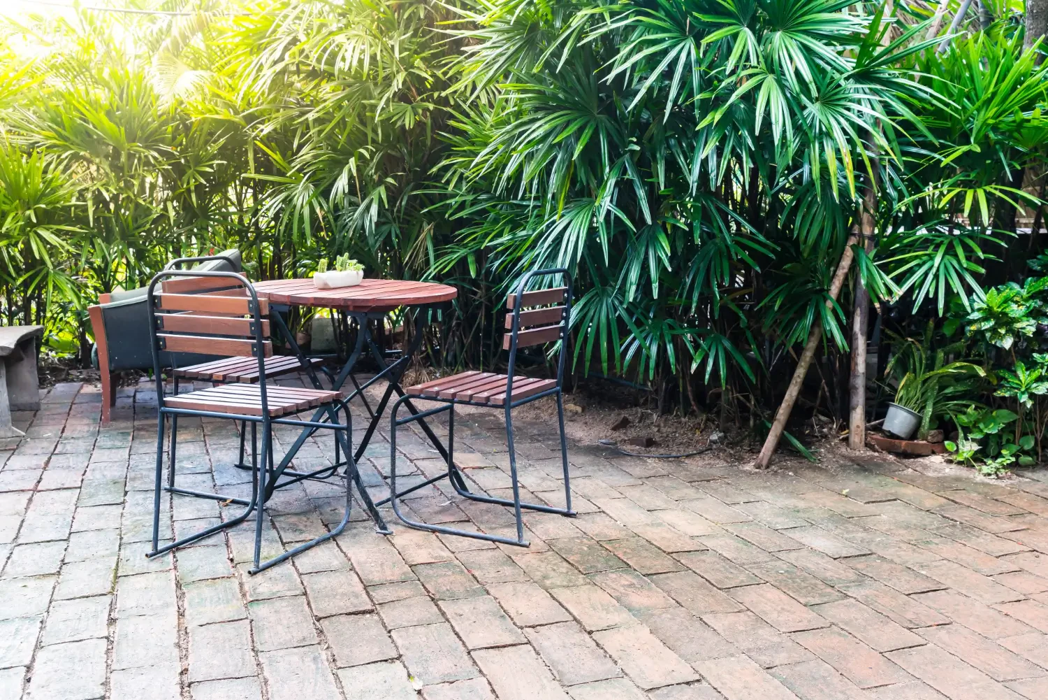 Choosing the best patio pavers for a stunning outdoor upgrade