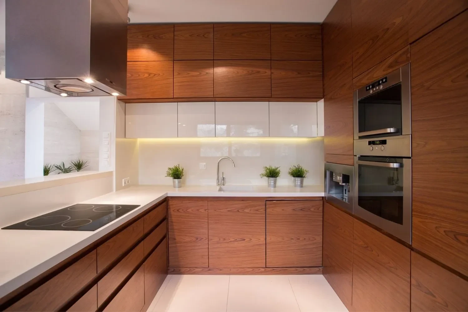 Custom Kitchen Cabinets Cost: Pricing Factors, Materials, and Budget Considerations